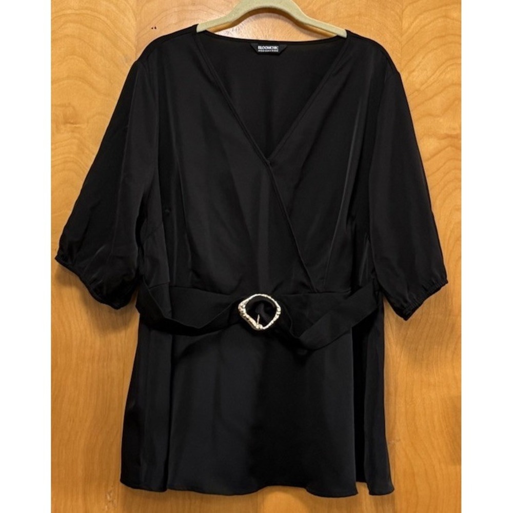 BloomChic Womens Plus Size Surplice Neckline Peplum Top Belt Band Black Sz 18-20